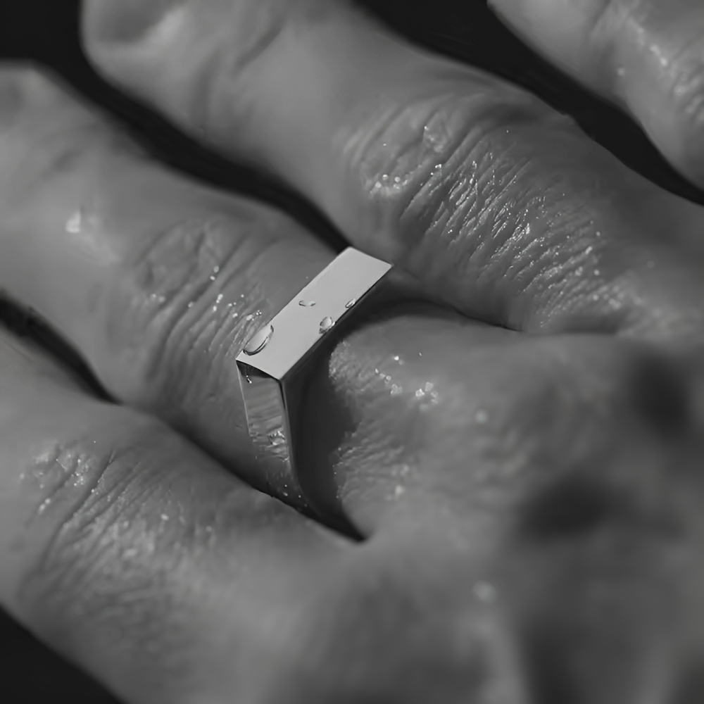 Talon Ring