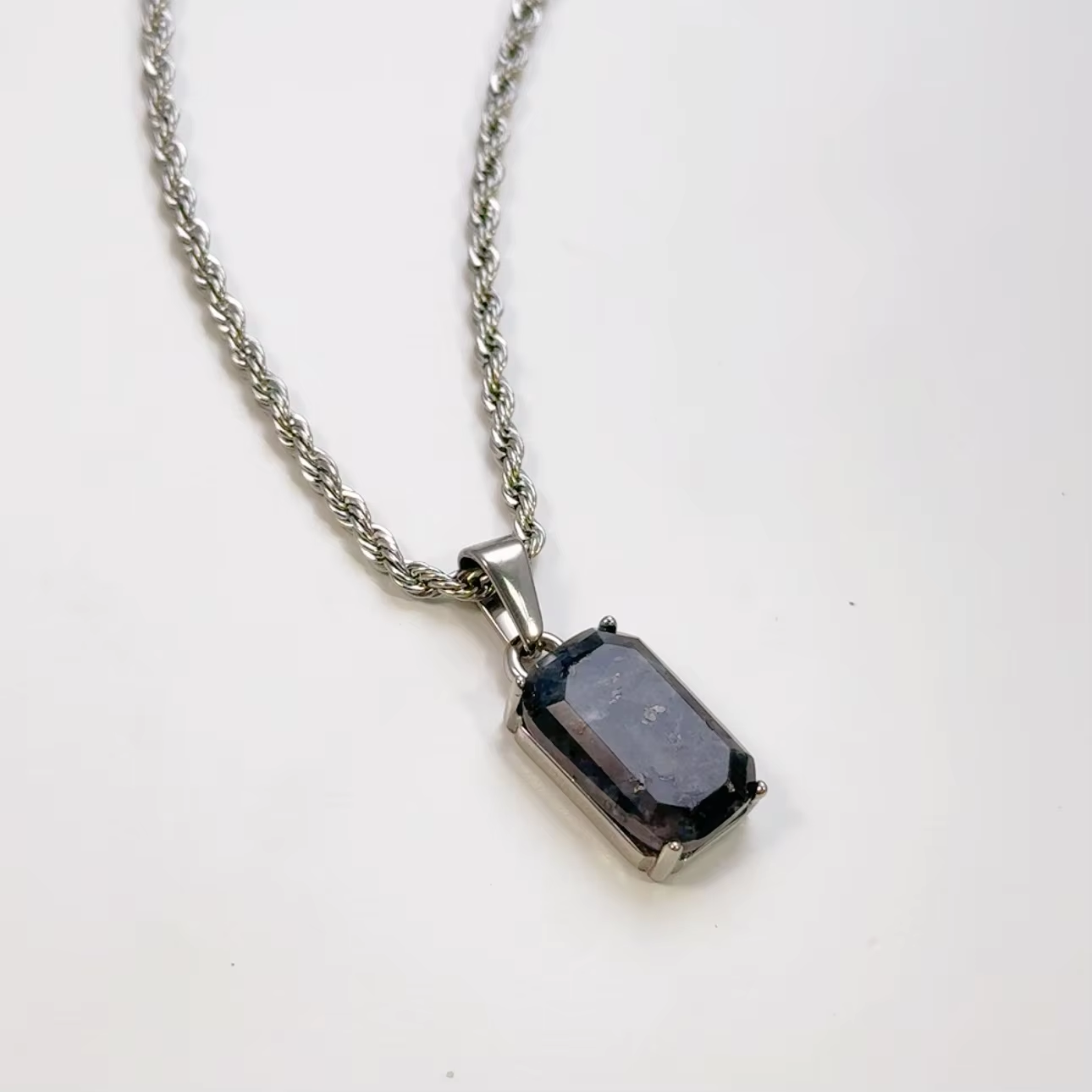 Spectrolite Pendant